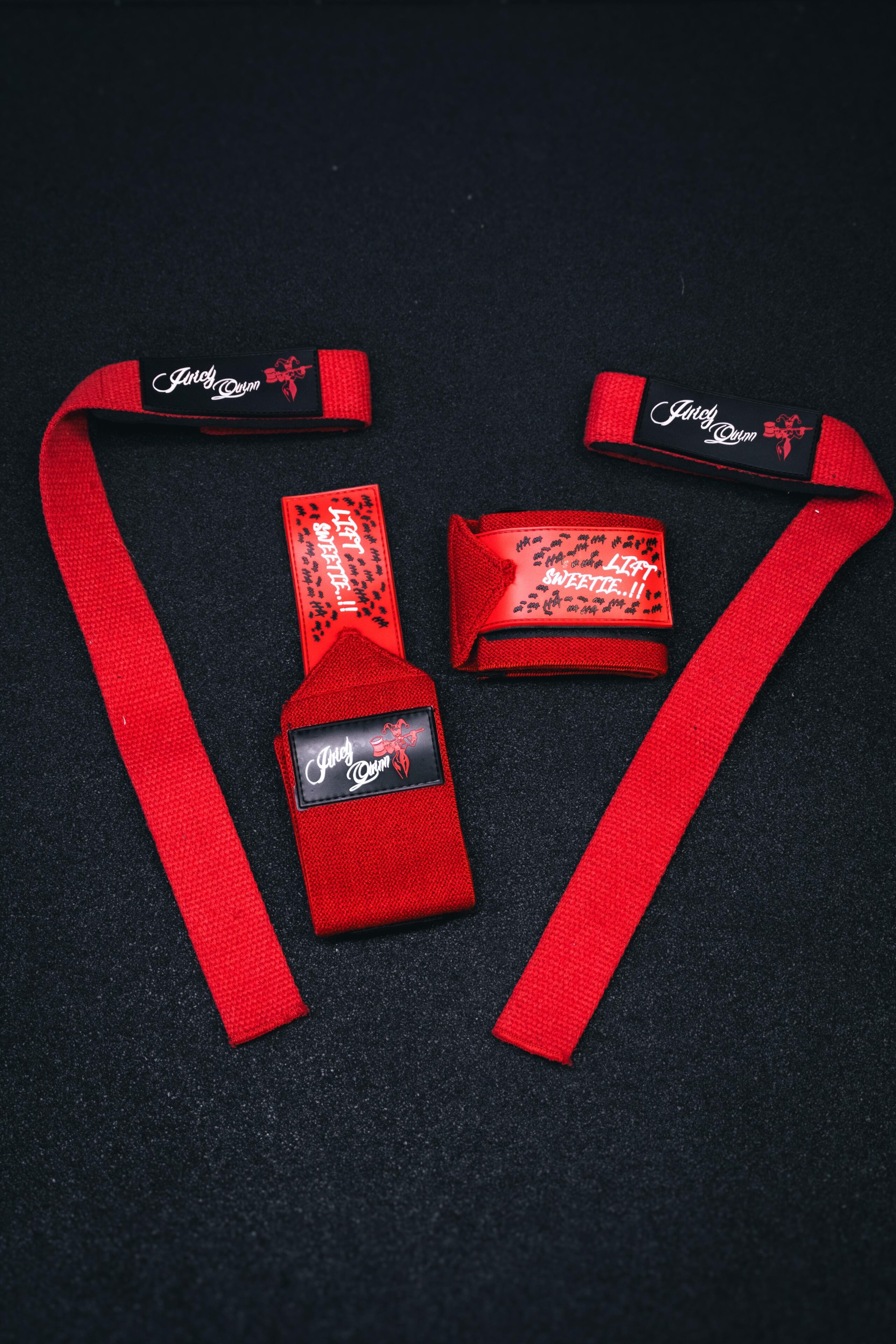 Juicy Quinn - Premium Lifting Straps & Wrsit Wraps Set